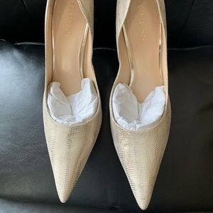 Guess Carrie 2 Gold high heel pumps. Size 11.